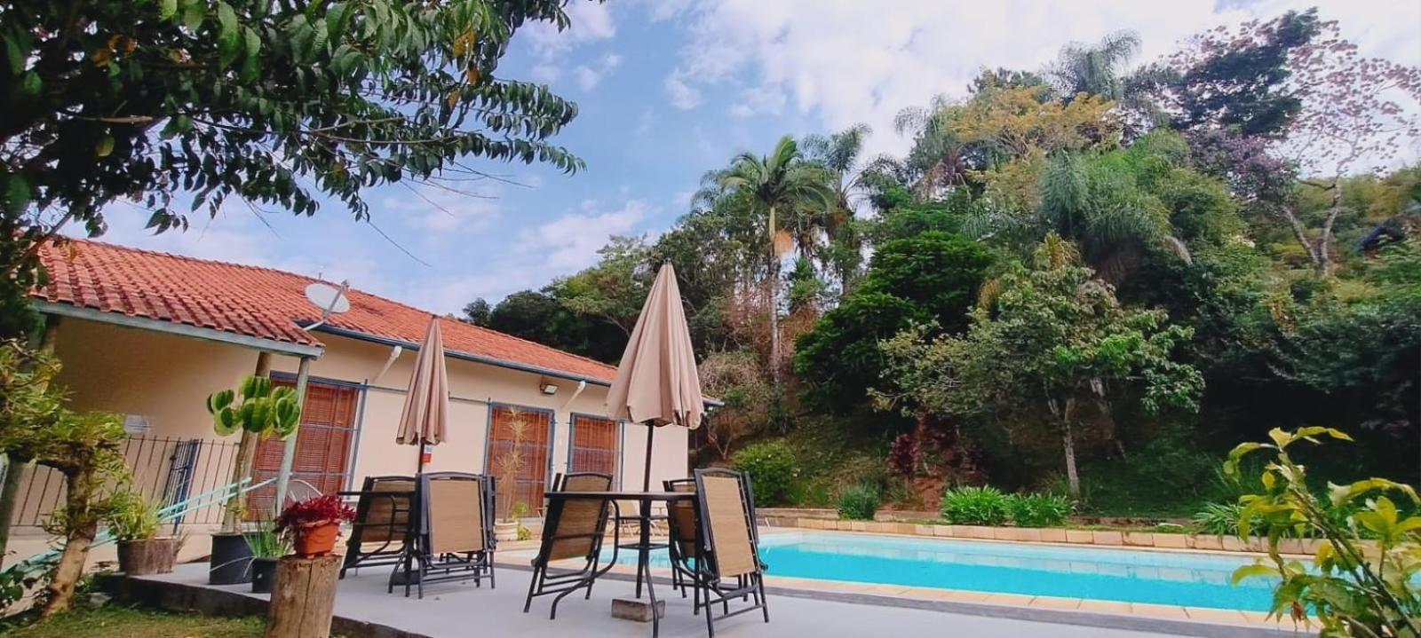 Hospedagem Vila Rica - 500M Do Centro De Cunha Sp 外观 照片